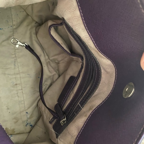 Michael Kors Purse - Picture 4 of 9